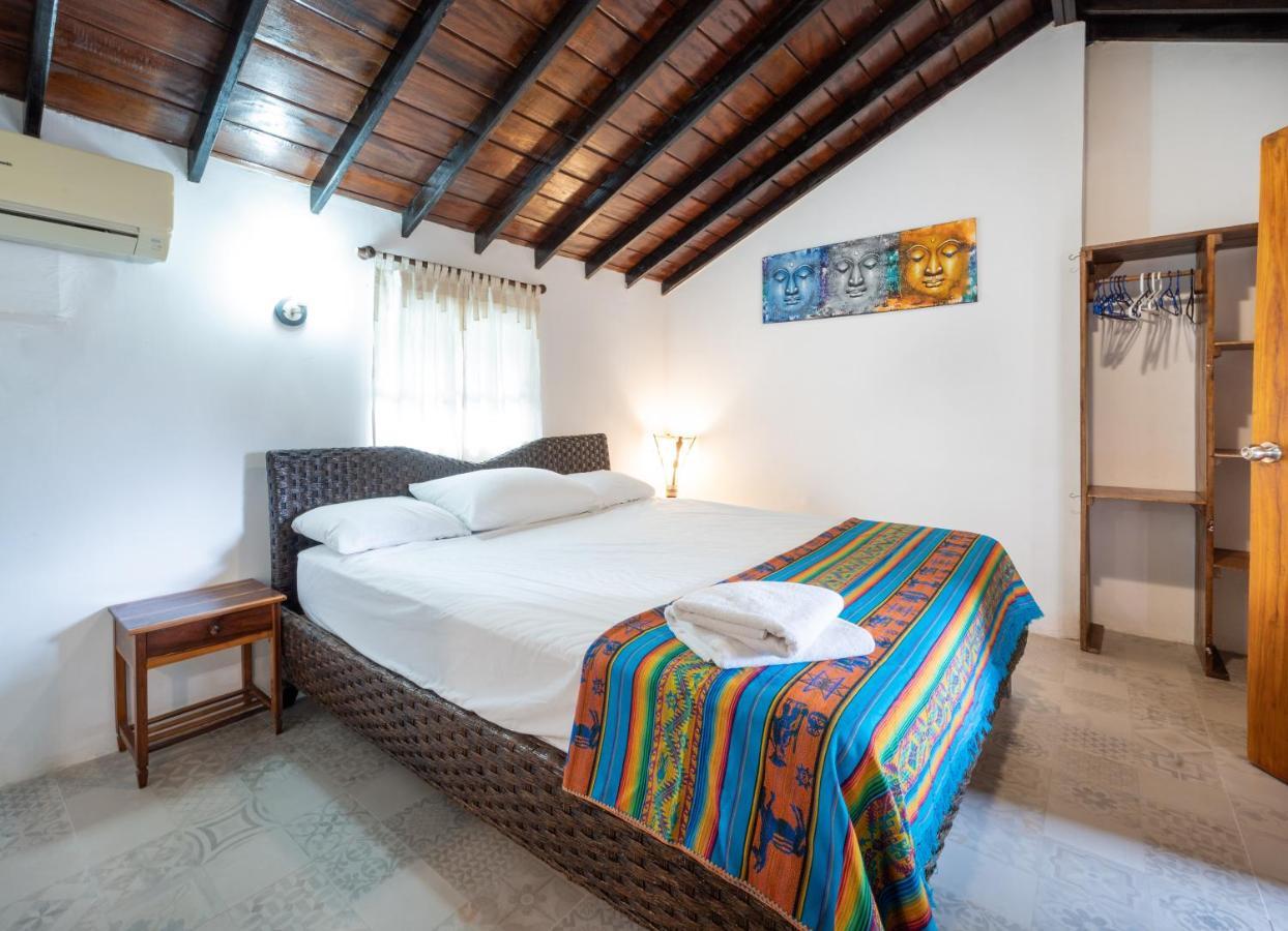 Auberge de jeunesse Casa Del Sol à Montañita Extérieur photo