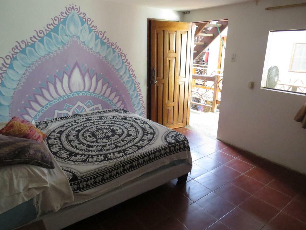 Auberge de jeunesse Casa Del Sol à Montañita Extérieur photo